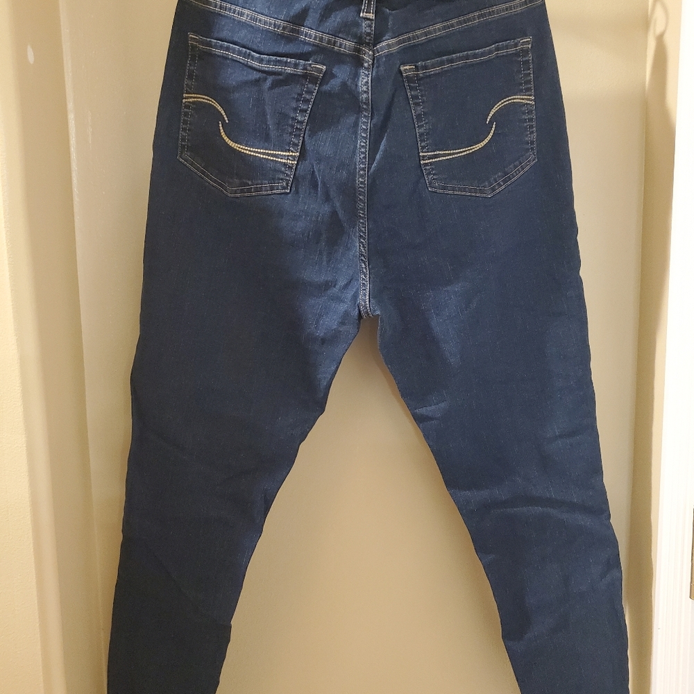 Levi's High rise jegging, size 16